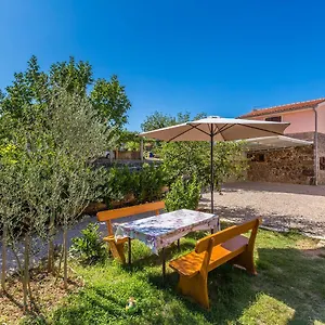 Ferienhaus Holiday Home Vrh, Vrh (Krk)